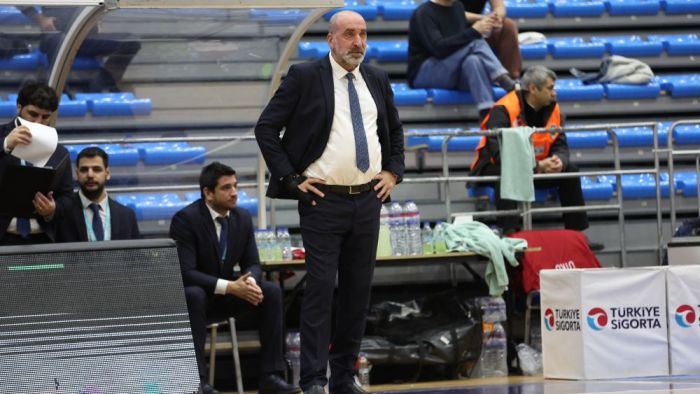 Gaziantep Basketbol'da Şemsettin Baş memnun kalmadı 
